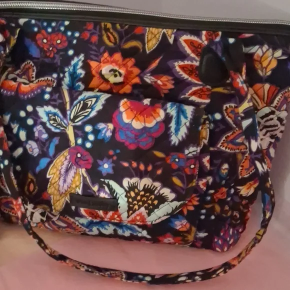 Vera Bradley Matching Pure & Wallet Set - Picture 3 of 12